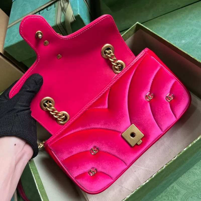 446744 CM 2 High-Quality Bags - Image 7