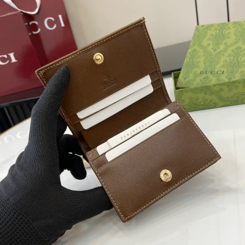 621887 CM 3 High-Quality Bags - Image 7