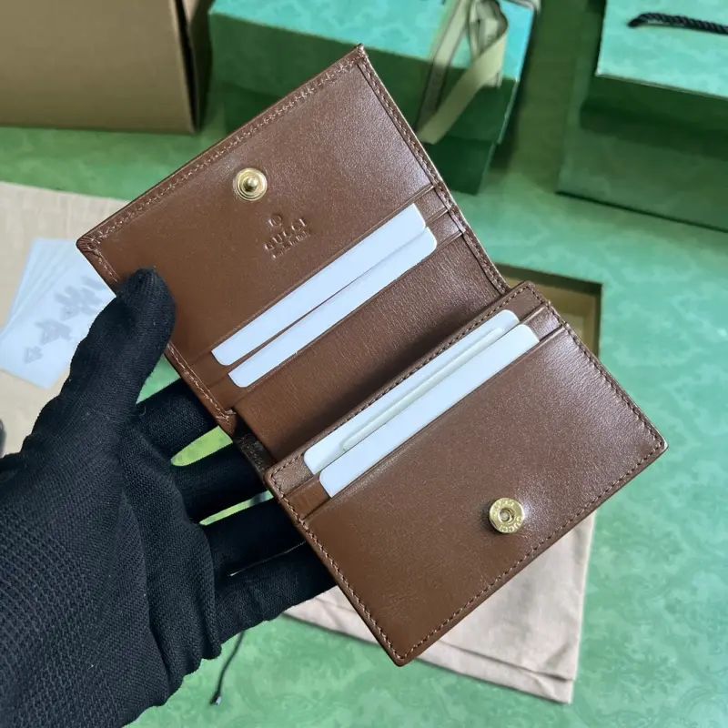 621887 CM 5 High-Quality Bags - Image 7