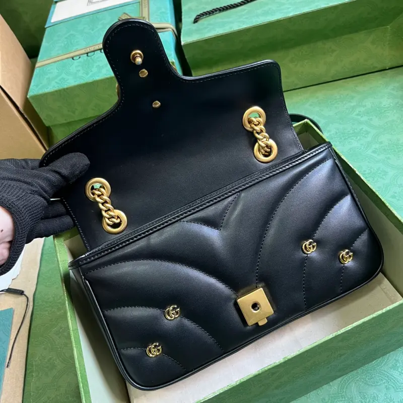 443497 CM 4 High-Quality Bags - Image 7