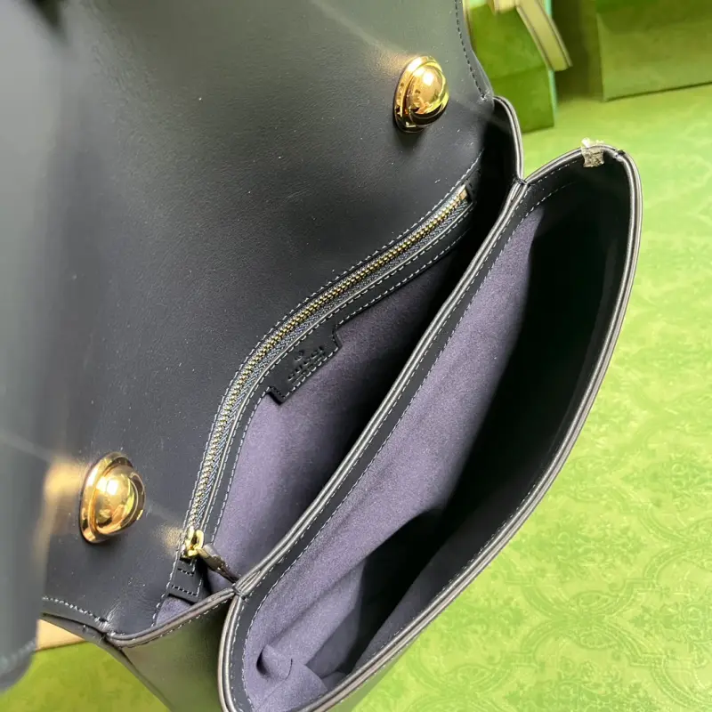 721172 CM 4 High-Quality Bags - Image 7