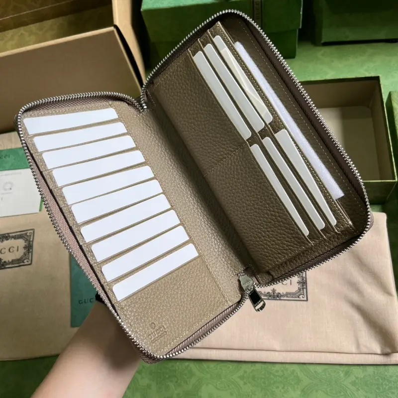 739482 CM 1 High-Quality Bags - Image 7