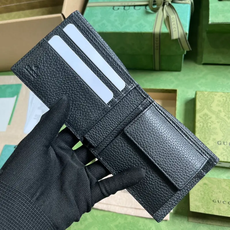 739479 CM 3 High-Quality Bags - Image 7