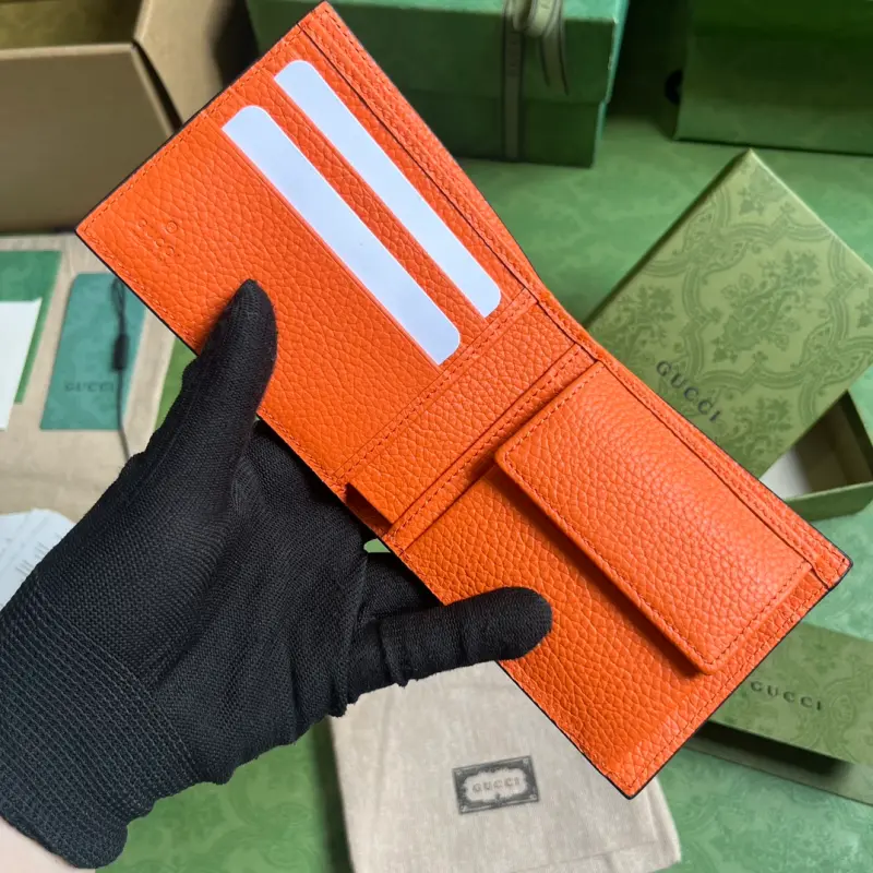 739479 CM 4 High-Quality Bags - Image 7