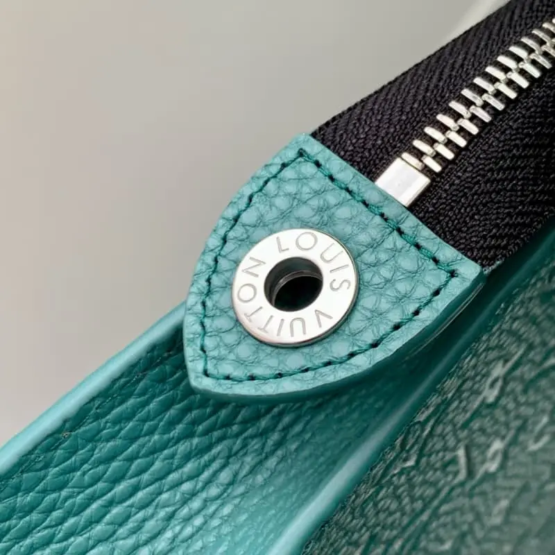 M13666 S1 27x21x6cm High Quality Bags - Image 7