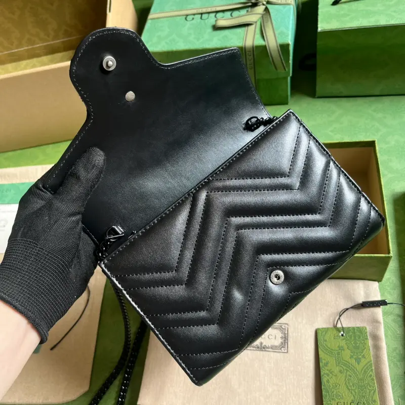 474575 CM 4 High-Quality Bags - Image 7