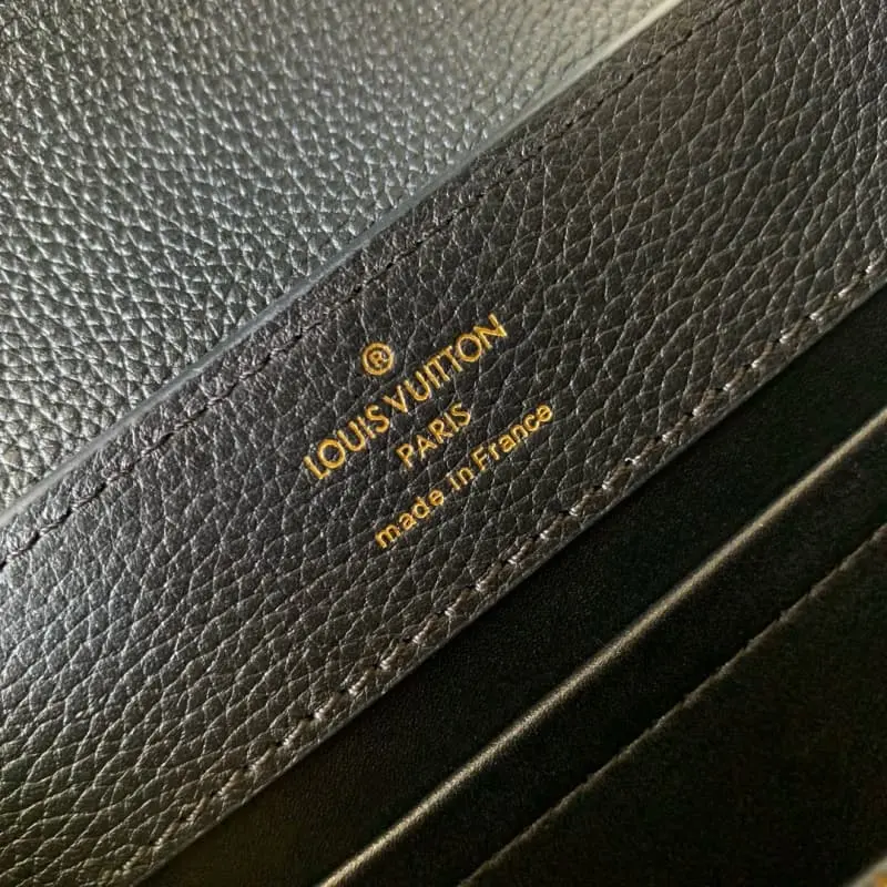 M24666 Black 22x12x8cm High Quality Bags - Image 7