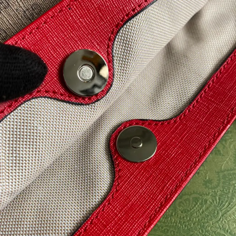 410812 CM 19 High-Quality Bags - Image 7