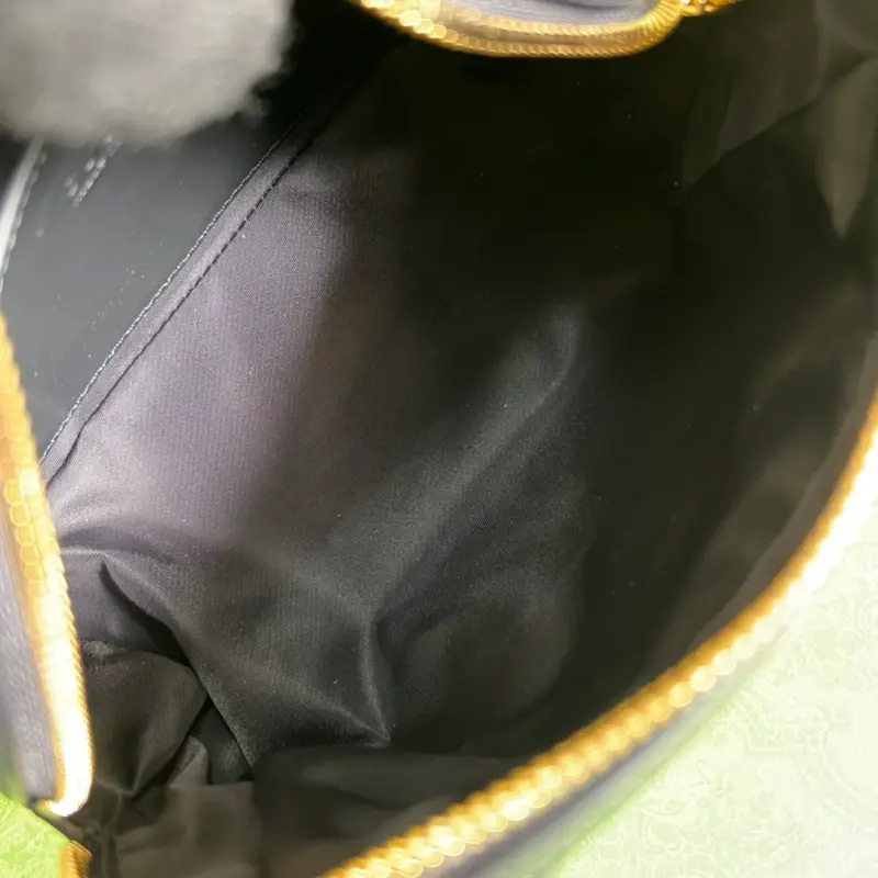 726047 CM 1 High-Quality Bags - Image 7