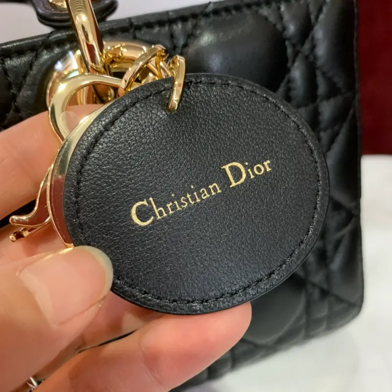 ML269 1 High Quality Bags - Image 13