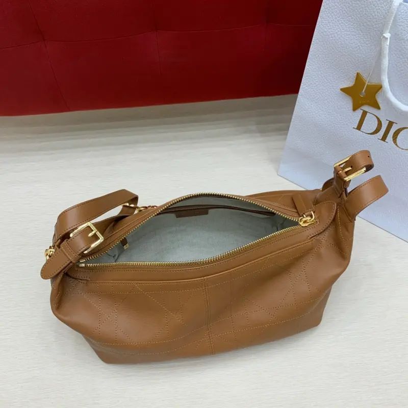 ML261 2 High Quality Bags - Image 7