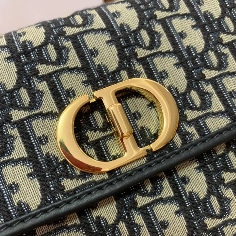 ML91 High Quality Bags - Image 7