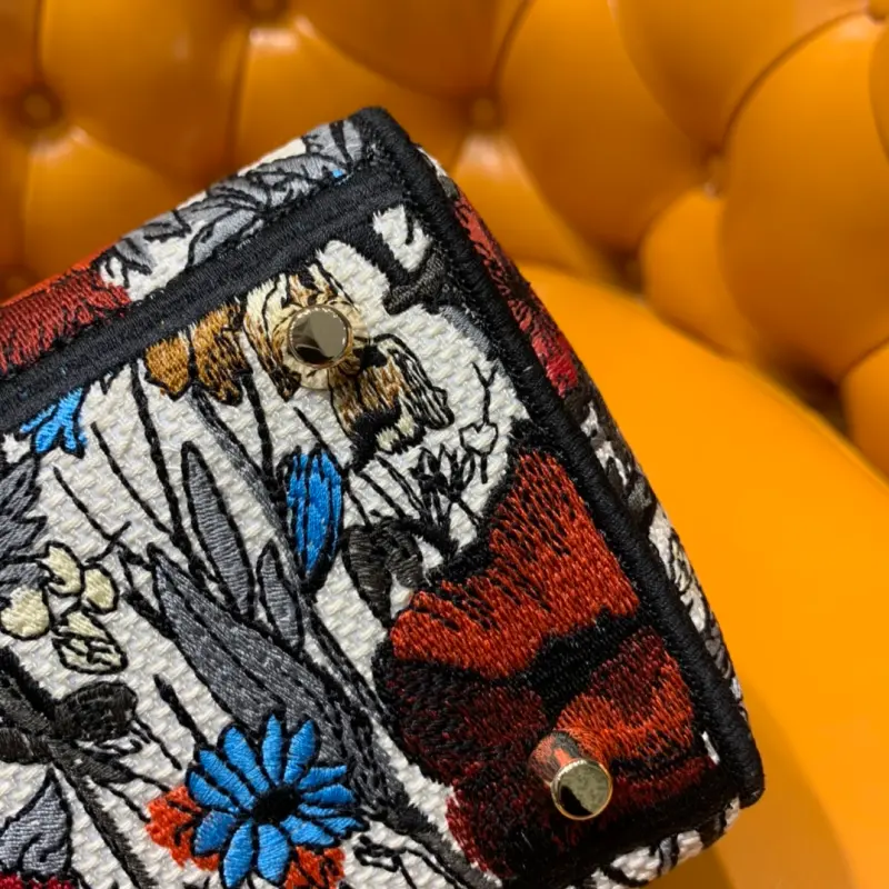 ML30 High Quality Bags - Image 7