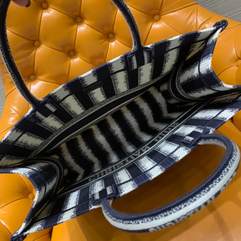 ML5 High Quality Bags - Image 7