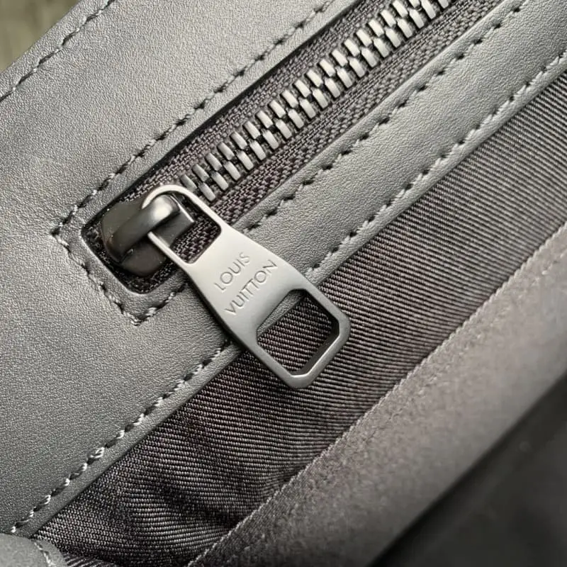 M24786 41x33x14cm High Quality Bags - Image 7