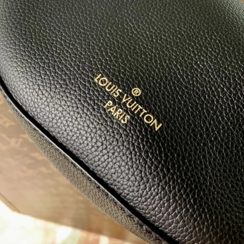 M11429 Black 28x13x5.5cm High Quality Bags - Image 7