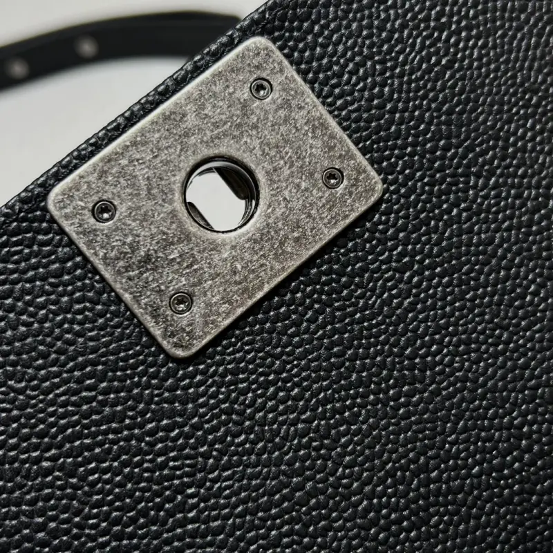 Leboy Medium 25cm Classic CM 1 High Quality Bags - Image 7