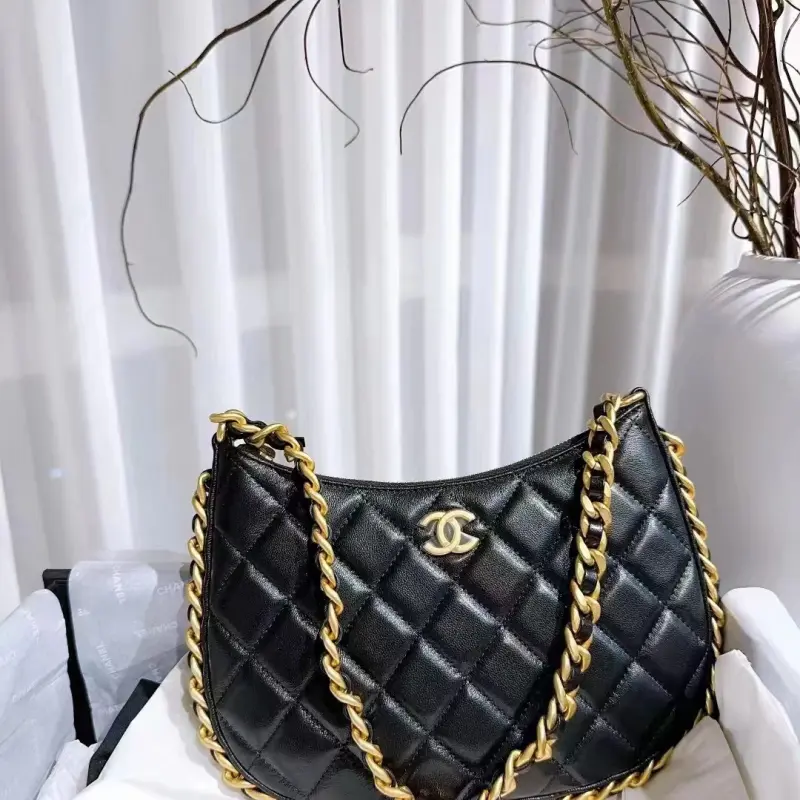 23B Single Chain Underarm High Quality Bags