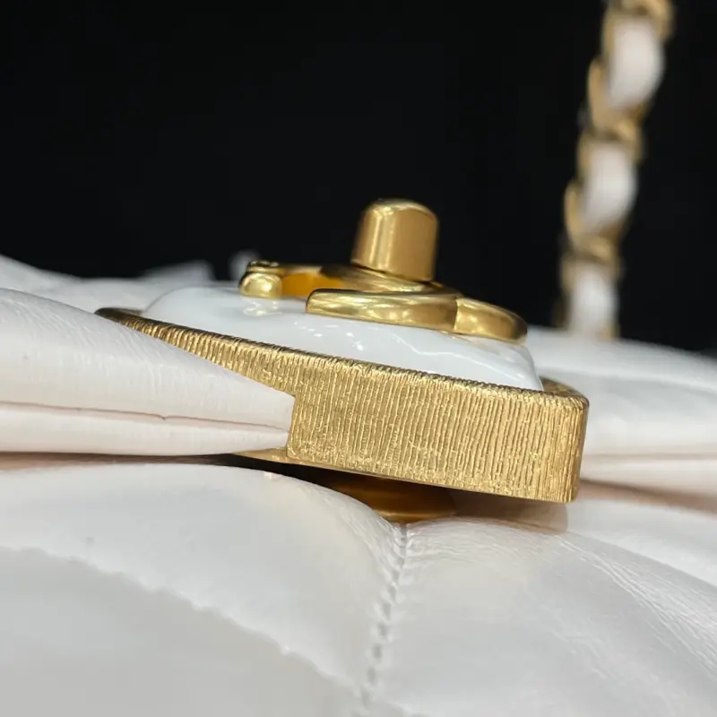 23s Heart Enamel 18cm High Quality Bags - Image 7