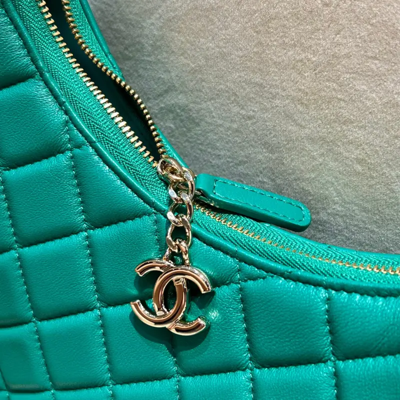 23p Crescent Package Large CM 1 High Quality Bags - Image 4