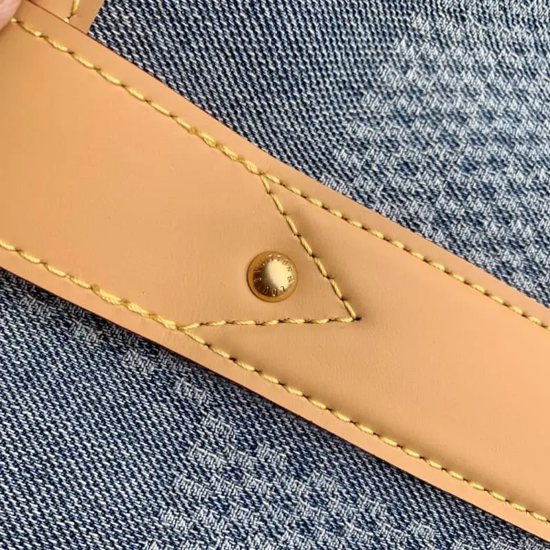 N40702 HH106 43x34x17.5cm High Quality Bags - Image 7