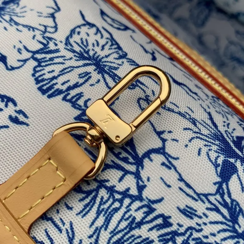 M11263 Blue HH87 31x28x14cm High Quality Bags - Image 8