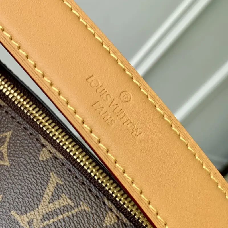 M14513 20x10x30cm High Quality Bags - Image 7