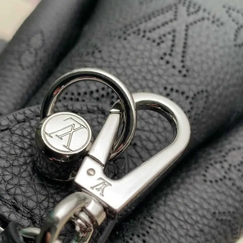 M24255 29x18x13cm High Quality Bags - Image 6