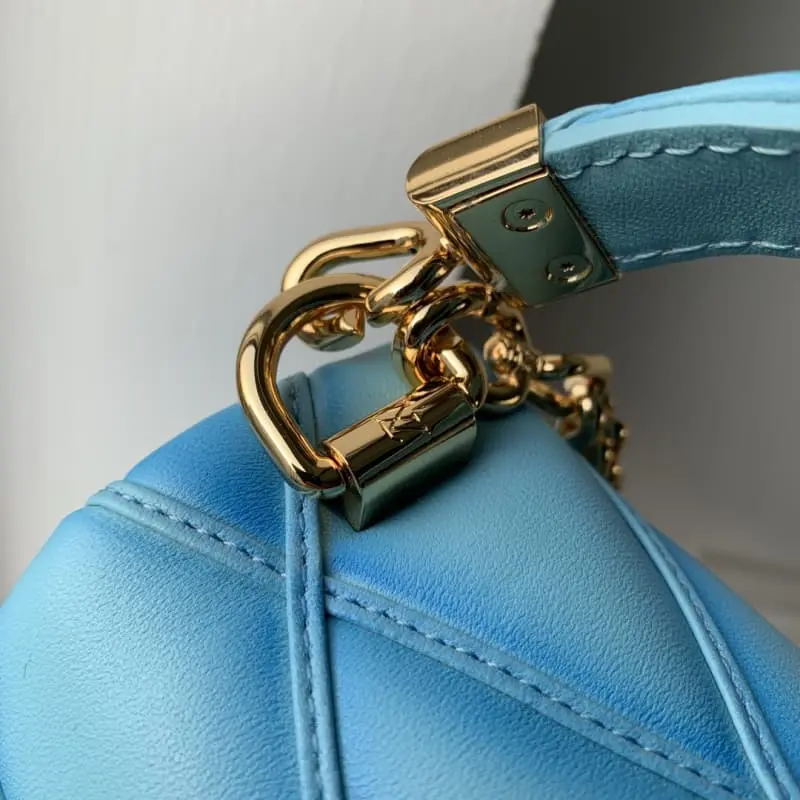 M22891 S1 23x16x10cm High Quality Bags - Image 6