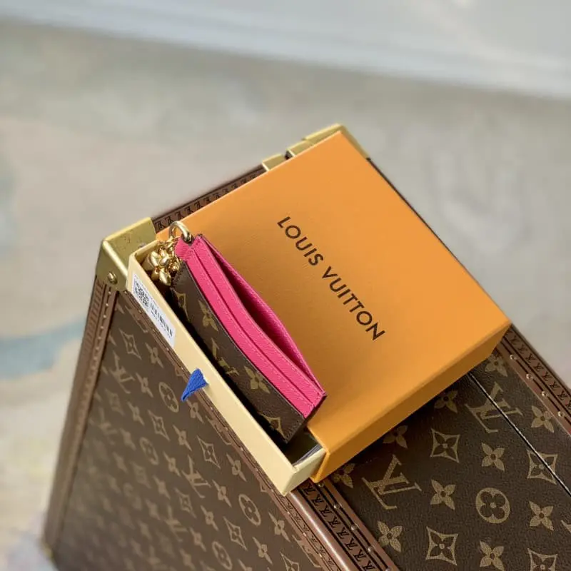 M82739 S4 10.2x7.3x0.3cm High Quality Bags - Image 3