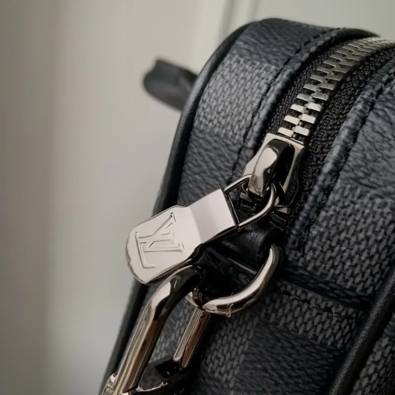 M82770 20x13x5.5cm High Quality Bags - Image 6