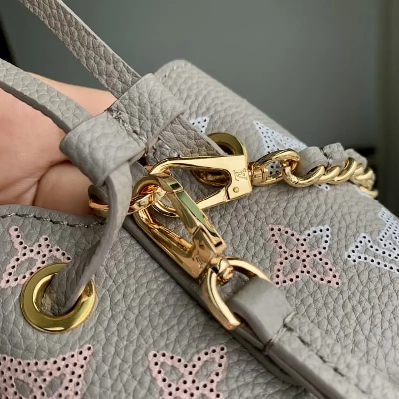 M82731 10.5x13x11cm High Quality Bags - Image 6