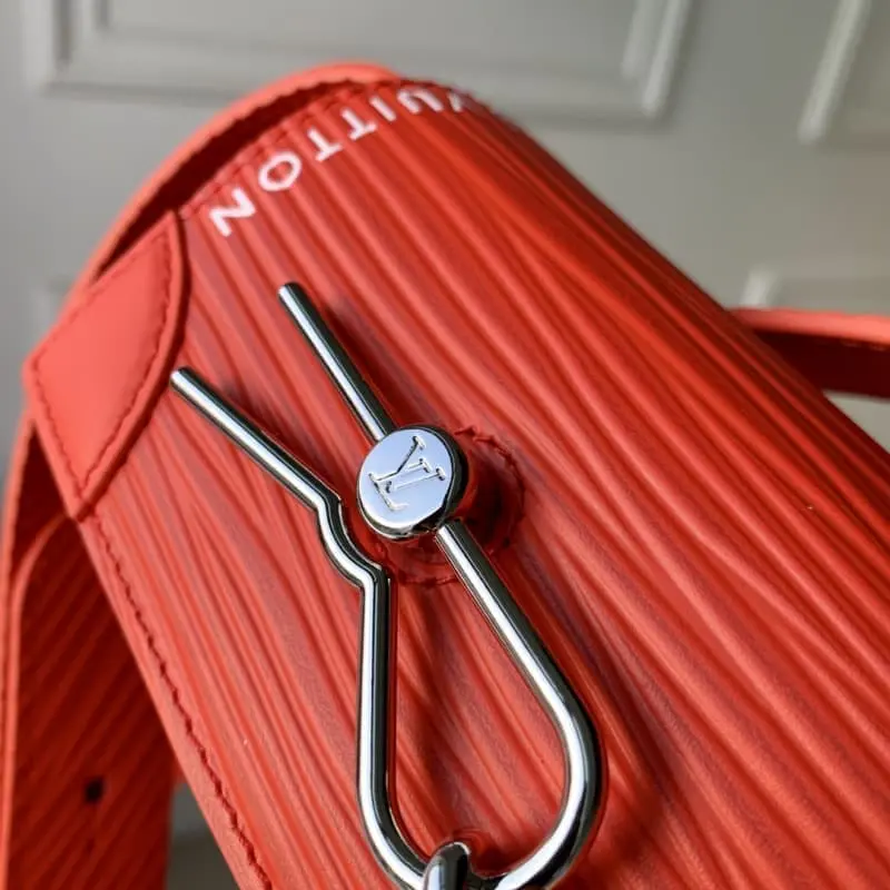 M23837 S2 13x8x4.5cm High Quality Bags - Image 6