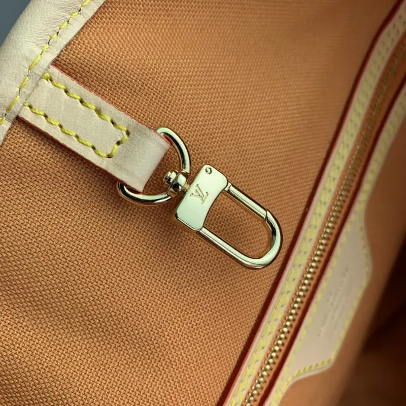 M23501 31x28x14cm High Quality Bags - Image 6