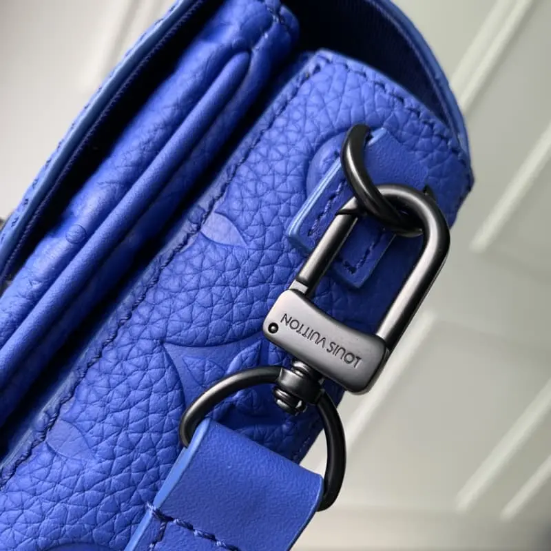 M82568 blue 12x19x7cm High Quality Bags - Image 6