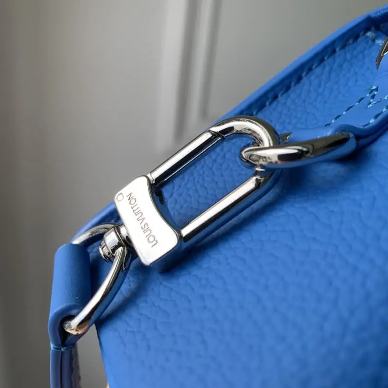 M82085 Indigo 17.3x12x7cm High Quality Bags - Image 6