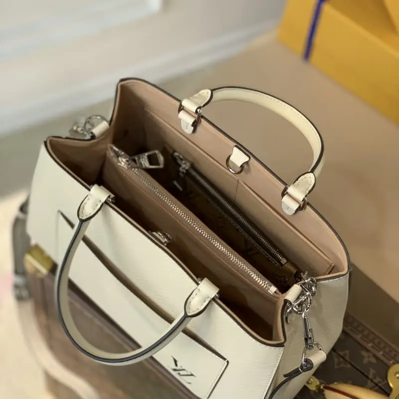 M59953 S2 30x21x13cm High Quality Bags - Image 6