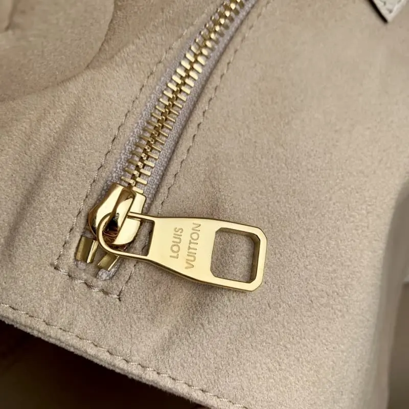 M46676 Beige 31x28x14cm High Quality Bags - Image 6