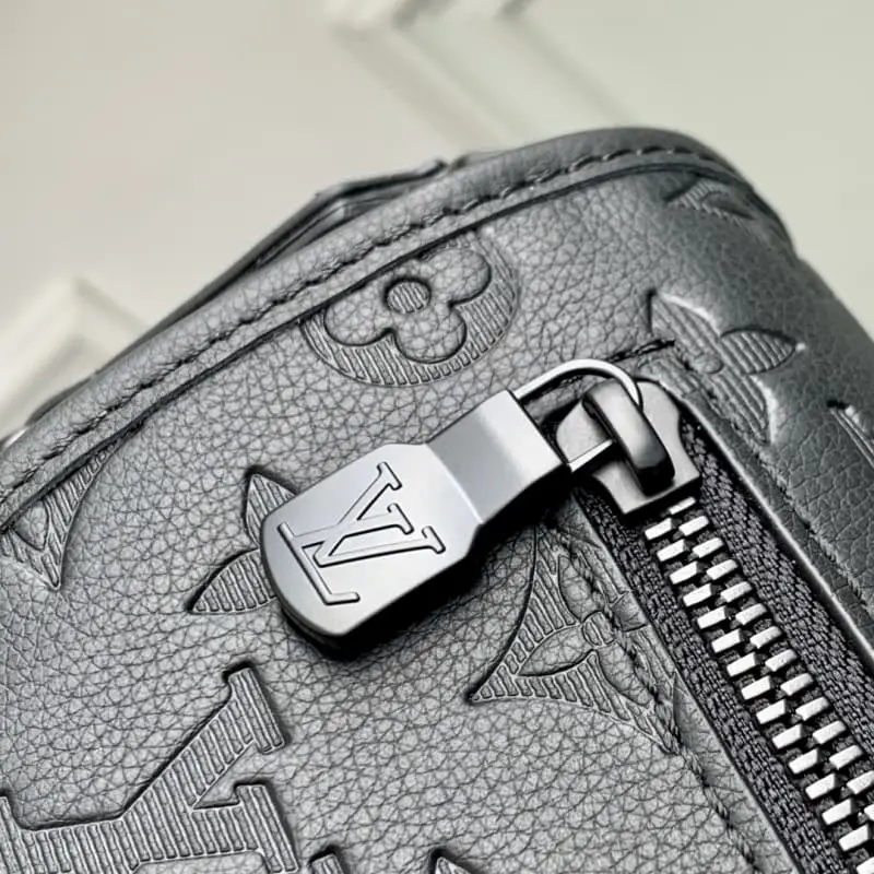 M14874 26.6x17x11cm High Quality Bags - Image 6