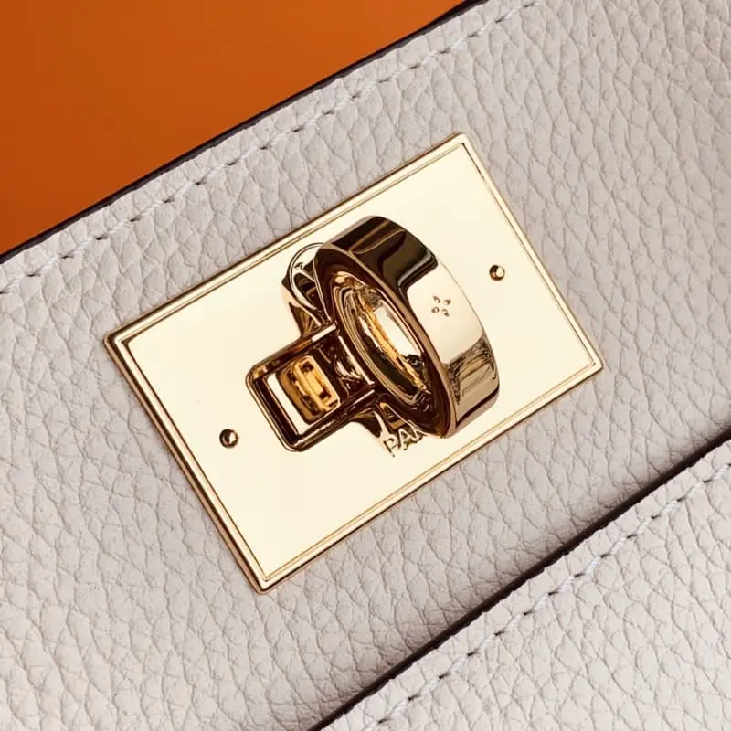 M53826 S1 30.5x24.5x14cm High Quality Bags - Image 6