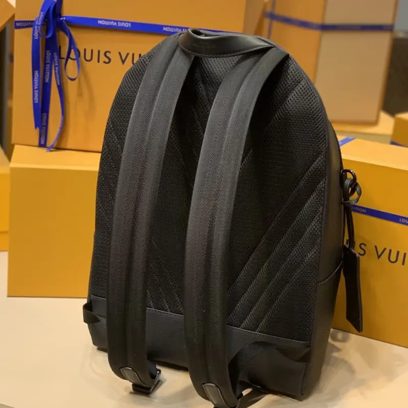 M57079 43x30x14cm High Quality Bags - Image 5