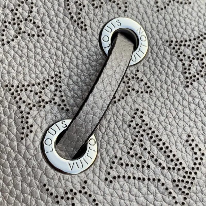 M58791 Grey 19x22x14cm High Quality Bags - Image 5