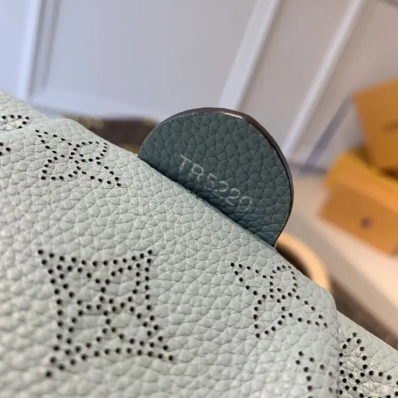 M80094 23x12.5x5cm High Quality Bags - Image 5