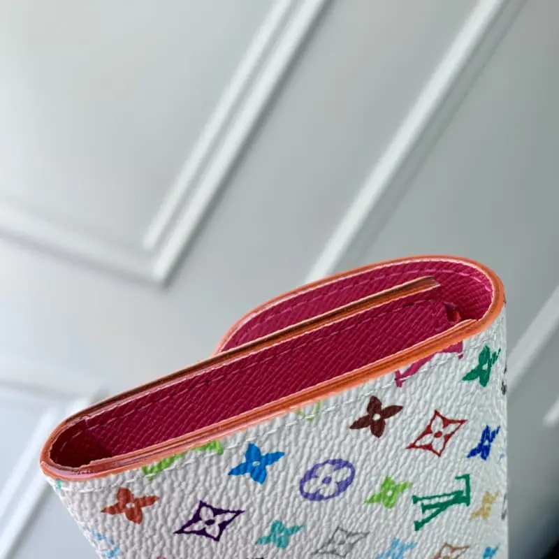 M13399 White 11x8x2.5cm High Quality Bags - Image 6