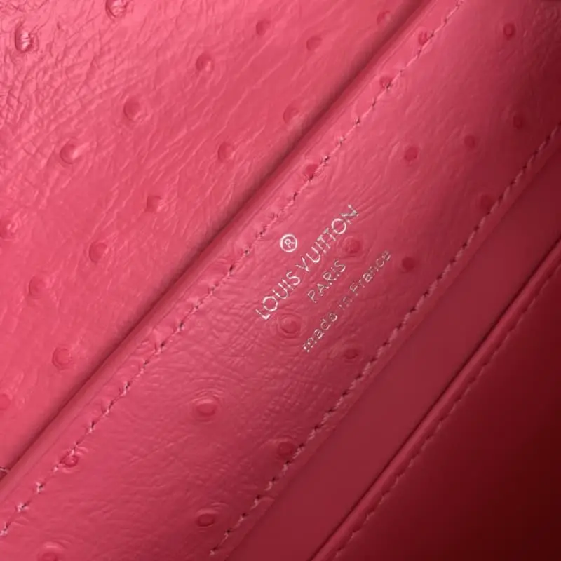 M93483 21x14x8cm High Quality Bags - Image 6