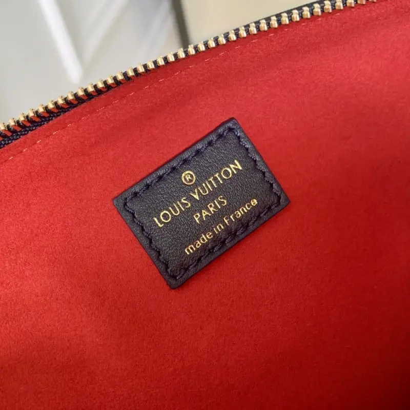 M21353 26x20x12cm High Quality Bags - Image 5