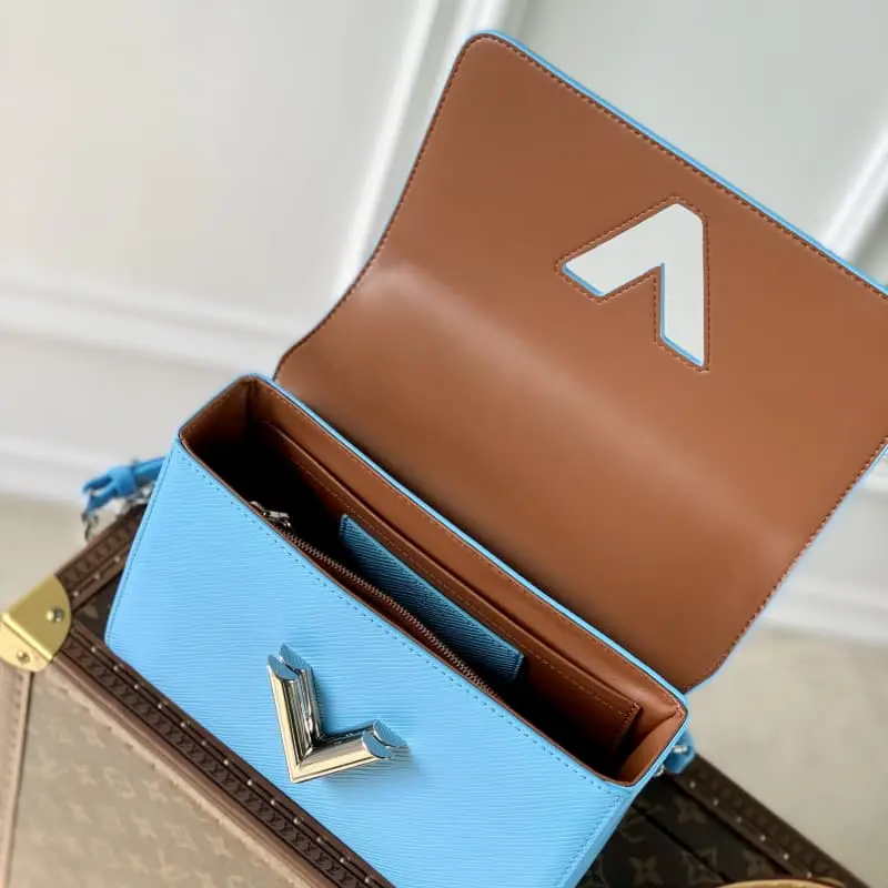 M20802 S1 23x17x9.5cm High Quality Bags - Image 5