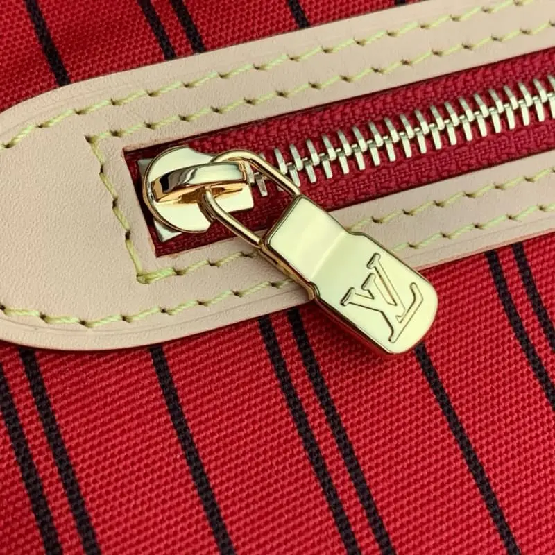 M12096 Red 31x29x14cm High Quality Bags - Image 7