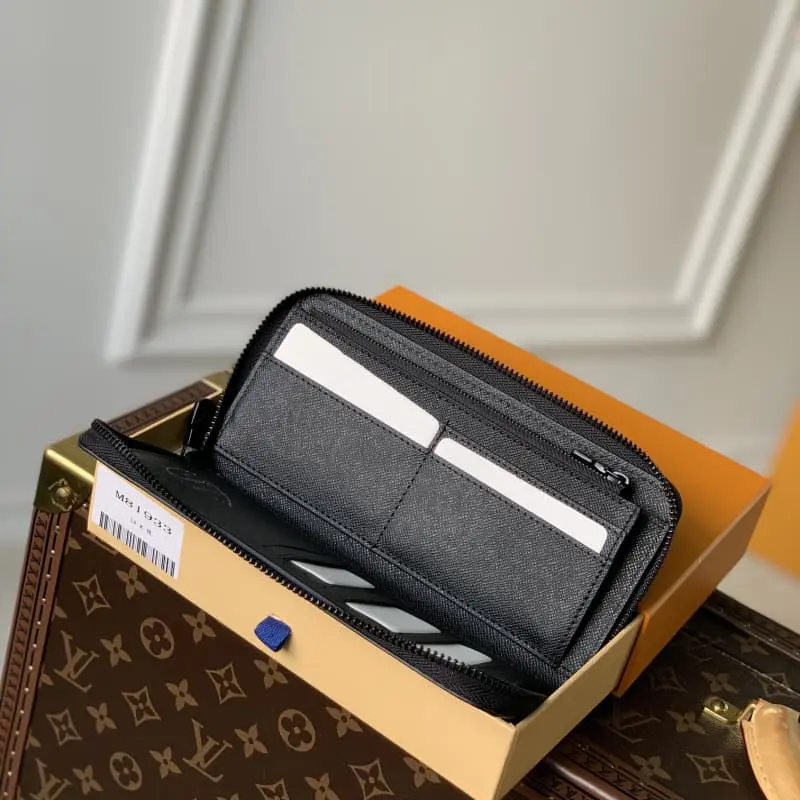 M81933. Zipper 10x20x2cm High Quality Bags - Image 6