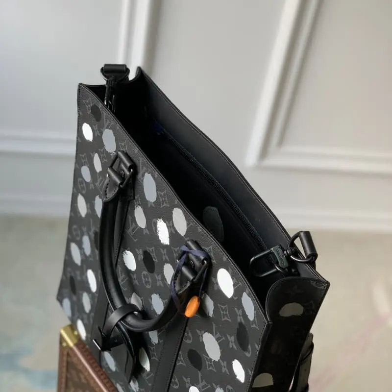 M46404 36.5x38x9cm High Quality Bags - Image 6